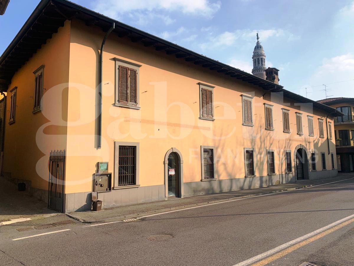 Negozio in Via XX Settembre 22, Palazzolo Sull'Oglio, {3} - Foto 1