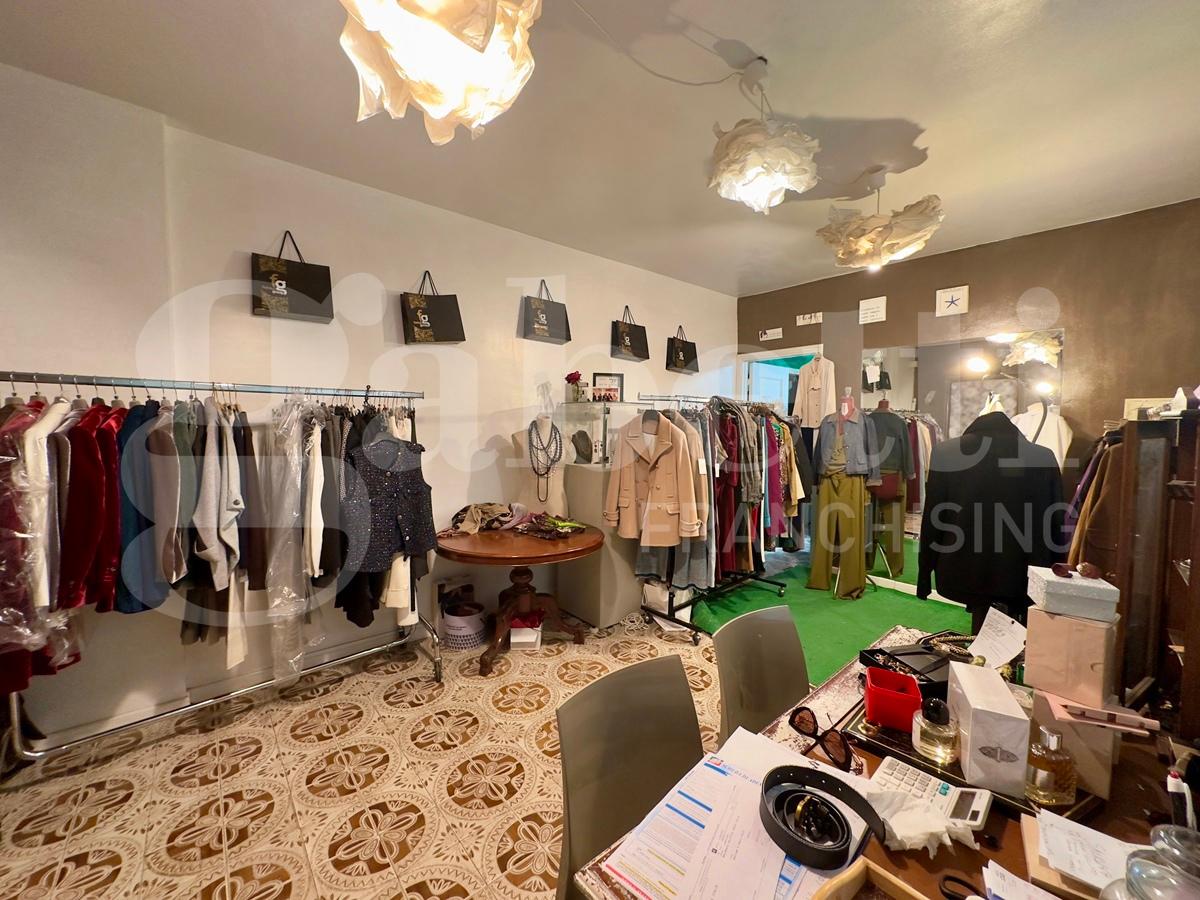 Ufficio in Via Antonio Vivaldi  18, Brescia, {3} - Foto 2