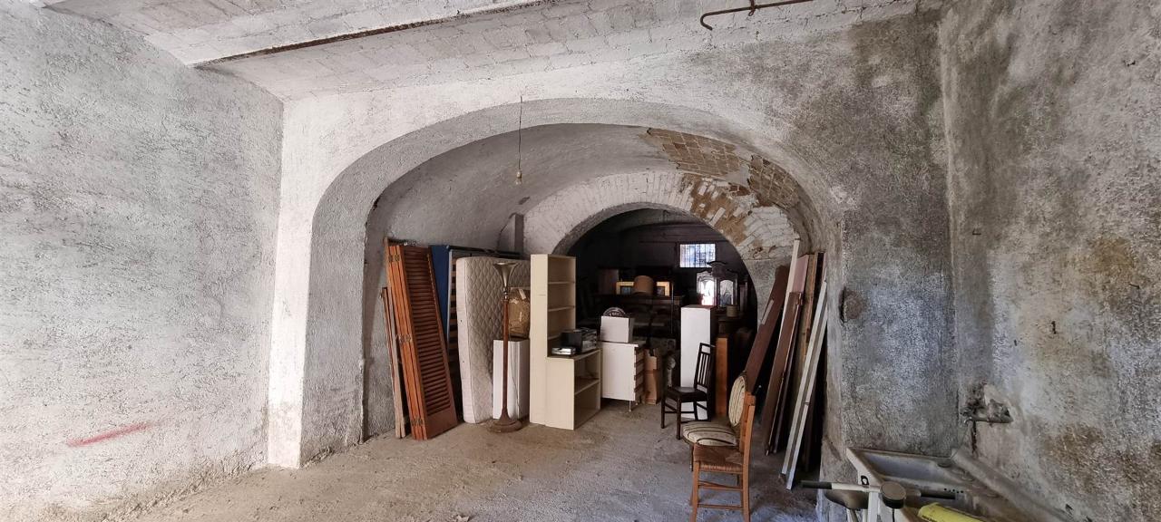 Laboratorio in Via Porta Romana, Poggio Mirteto, {3} - Foto 2