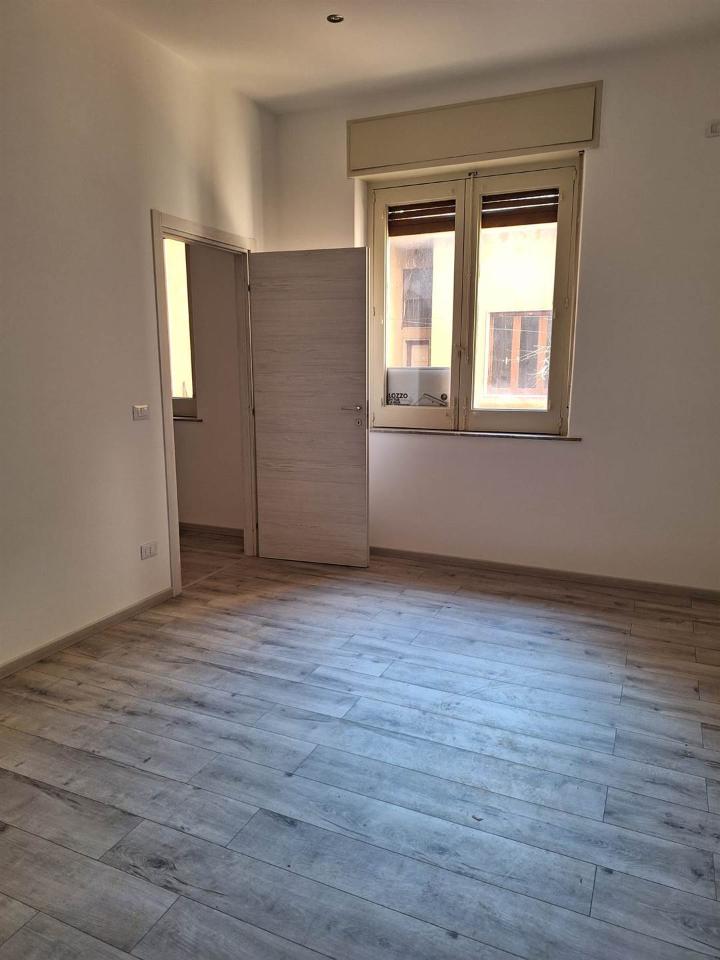 Ufficio in Via Guglielmino, Aci Catena, {3} - Foto 1