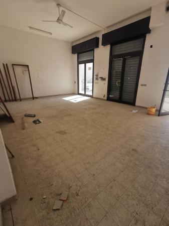 Negozio in Via Nazionale, Sellia Marina, {3} - Foto 2