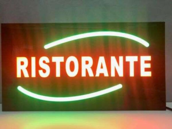 Ristorante in Via Emilia, Piacenza, {3} - Foto 1