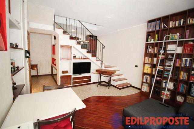 3-room flat in Via Padovan, Misinto - Photo 1