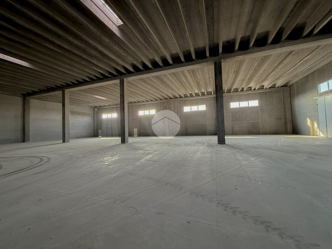 Capannone in Via dell'Industria 1, Romano Di Lombardia, {3} - Foto 1