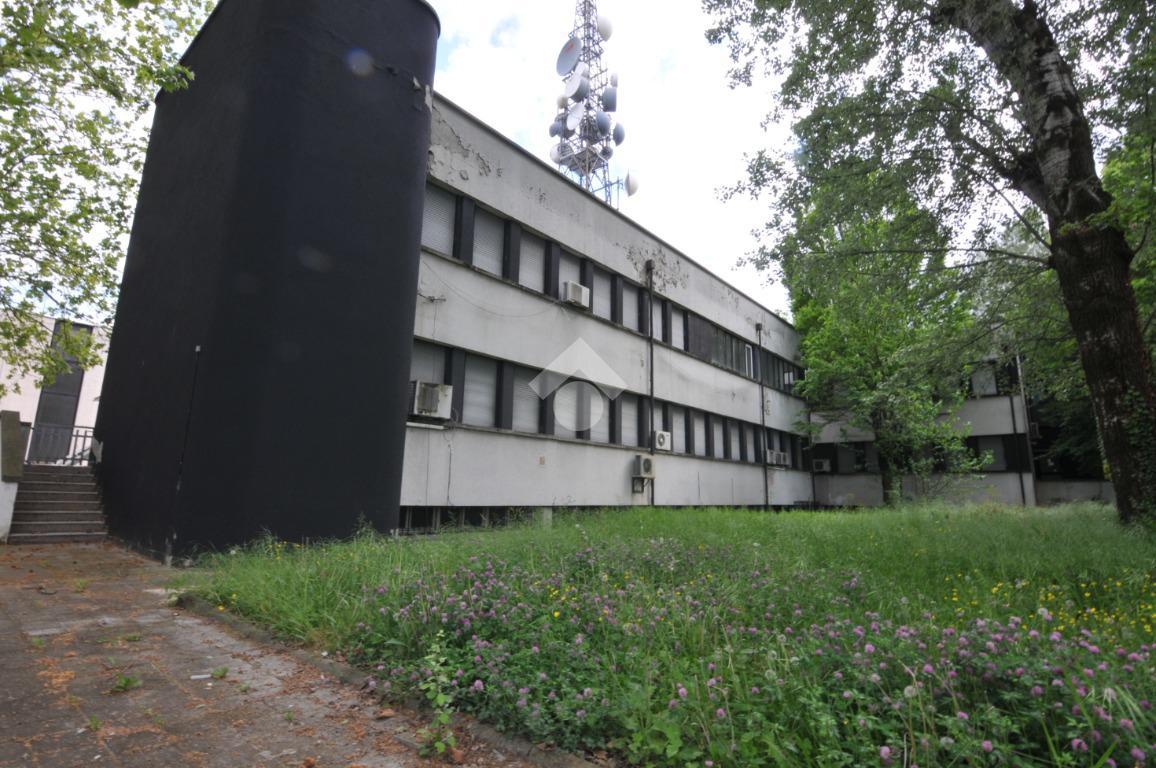 Ufficio in Via Bonazzi 51, Castel Maggiore, {3} - Foto 1