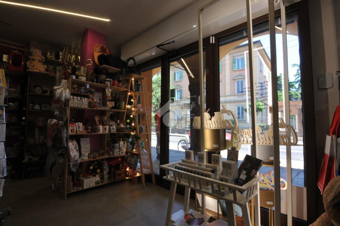 Negozio in Via Mazzini, Bologna, {3} - Foto 2