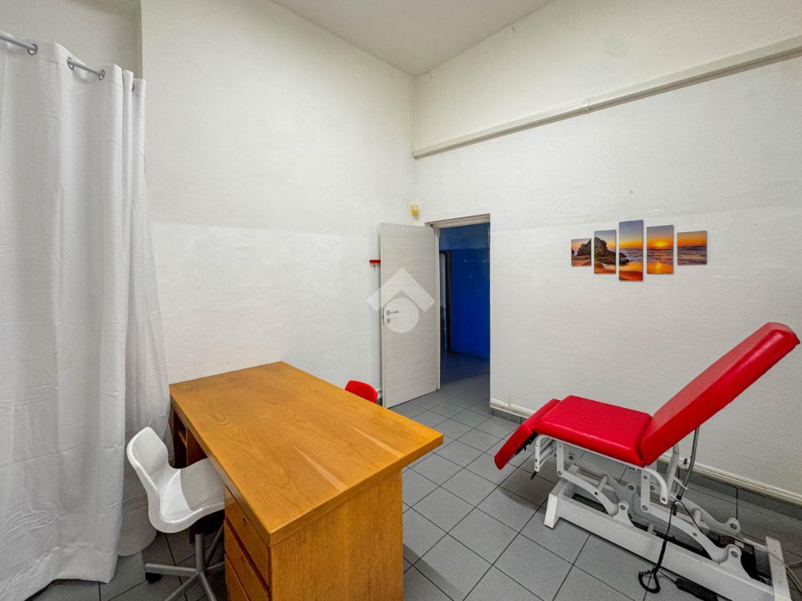 Ufficio in Via Francesco Petrarca 11, Lecco, {3} - Foto 2