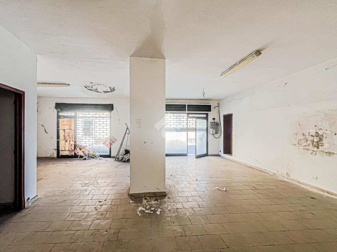 Ufficio in Via Vittorio Veneto 1, Fiorano Modenese, {3} - Foto 2