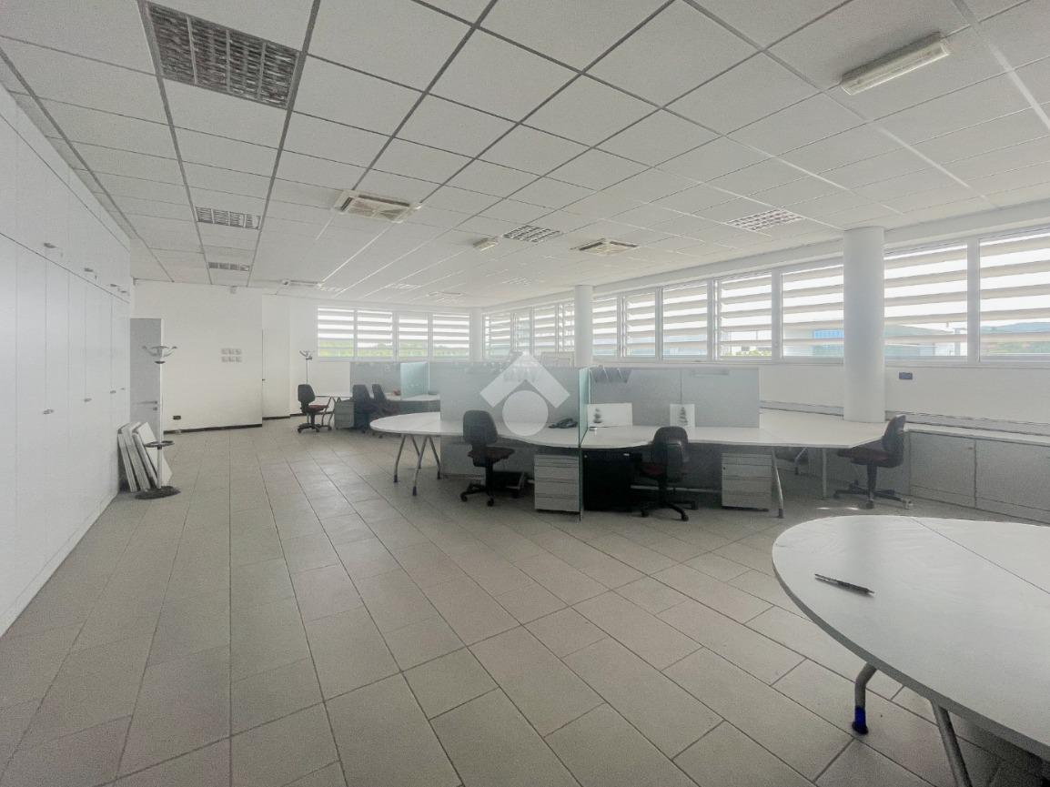 Ufficio in Via Marzabotto, Fiorano Modenese, {3} - Foto 1