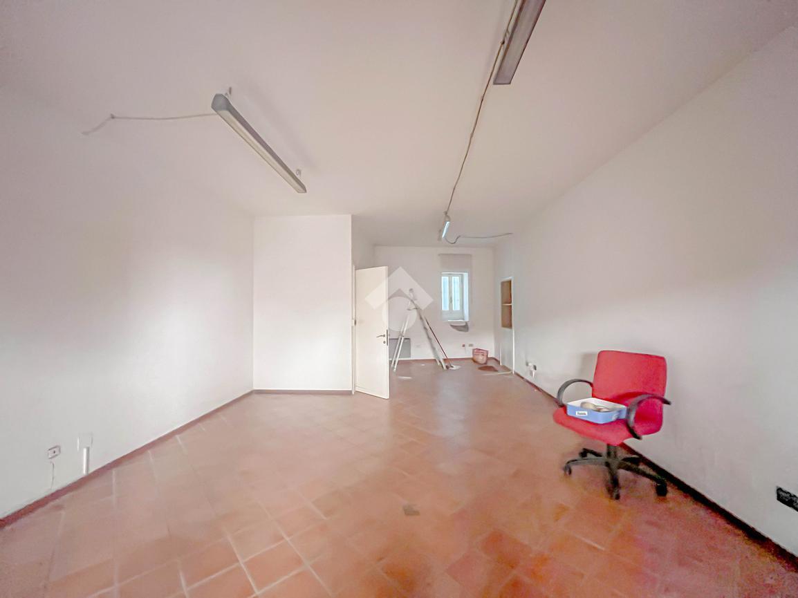 Ufficio in Via Bonesi, Vignola, {3} - Foto 1