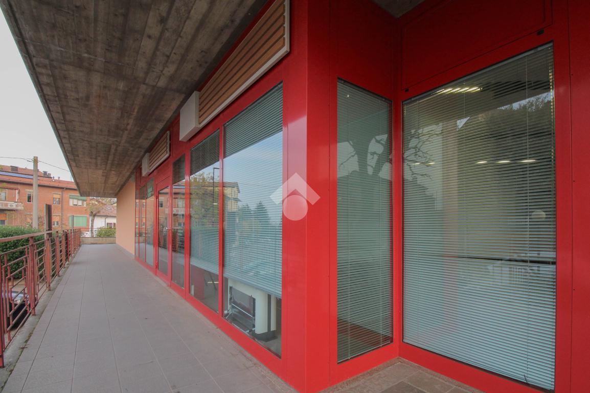 Ufficio in Via Botte 2, Casalgrande, {3} - Foto 1