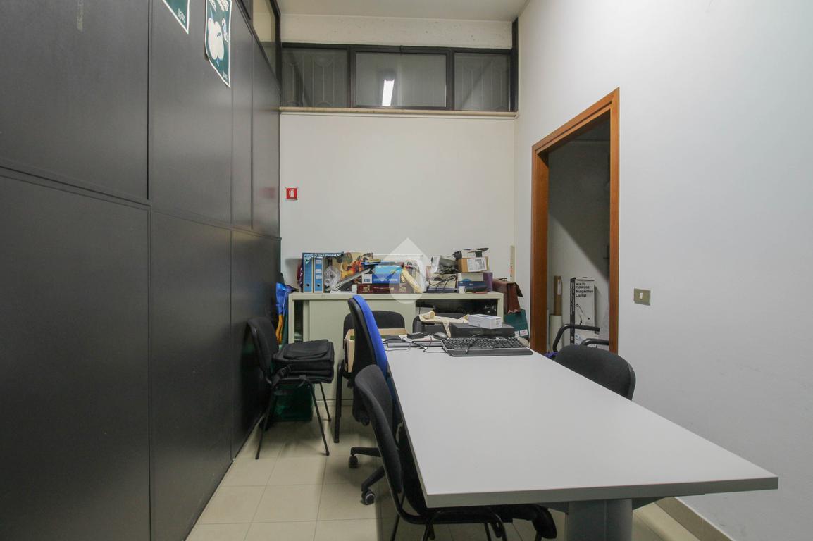 Ufficio in Via XXV Aprile, Vignola, {3} - Foto 2