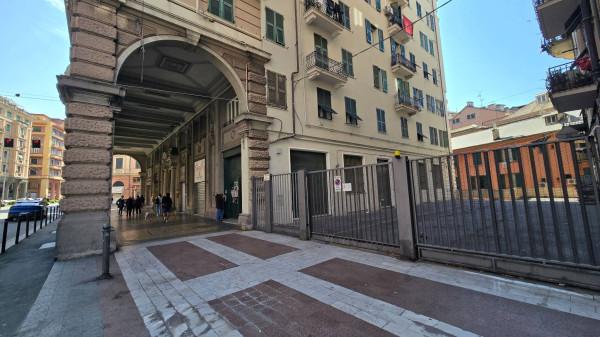 Negozio in Via Antonio Cantore, Genova, {3} - Foto 2