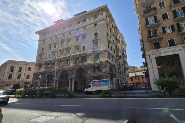 Negozio in Via Antonio Cantore, Genova, {3} - Foto 1