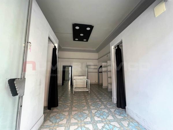Negozio in Piazza Federico II, Foggia, {3} - Foto 2