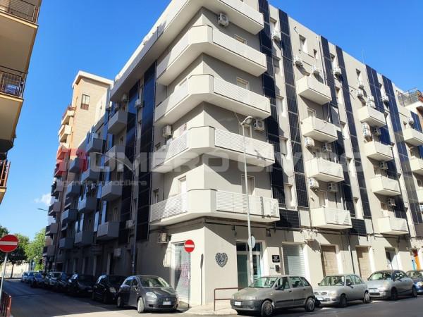 Negozio in Via Gorizia 32, Foggia, {3} - Foto 1