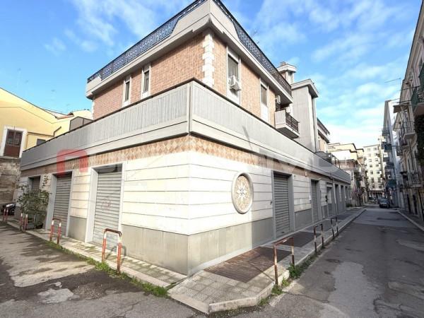 Negozio in Via Saseo, Foggia, {3} - Foto 1