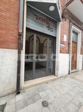 Negozio in Via Castiglione, Foggia, {3} - Foto 1
