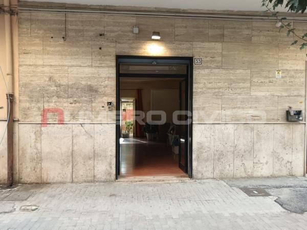 Negozio in Via Carlo Ciampitti, Foggia, {3} - Foto 2