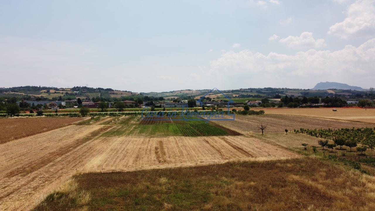 Terreno edificabile in vendita a Santarcangelo Di Romagna
