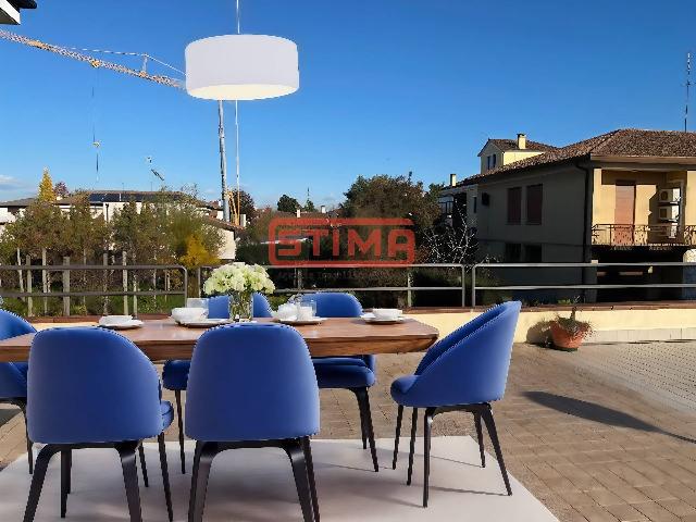 Penthouse in Via Terraglio, Treviso - Photo 1