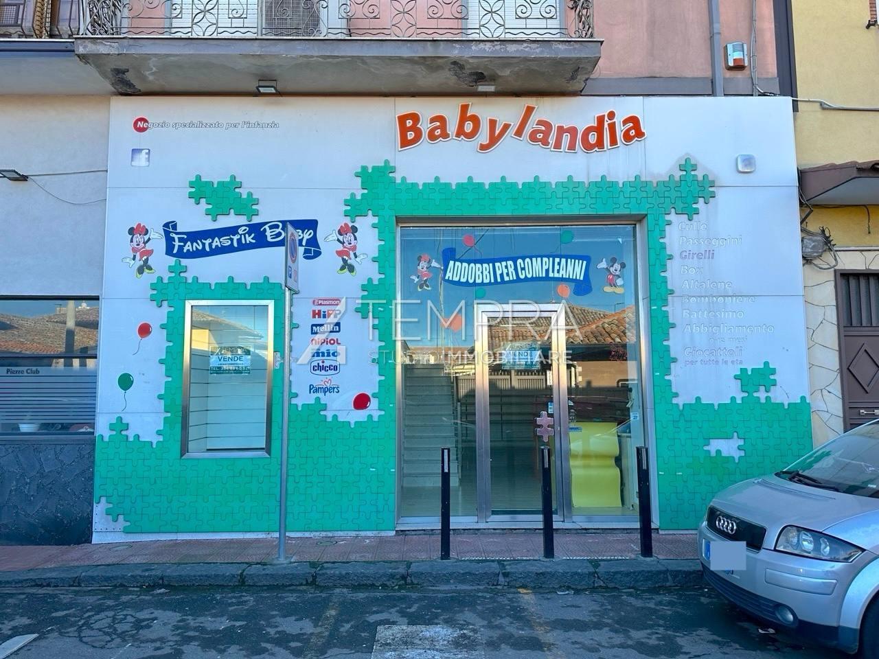 Negozio in , Adrano, {3} - Foto 1