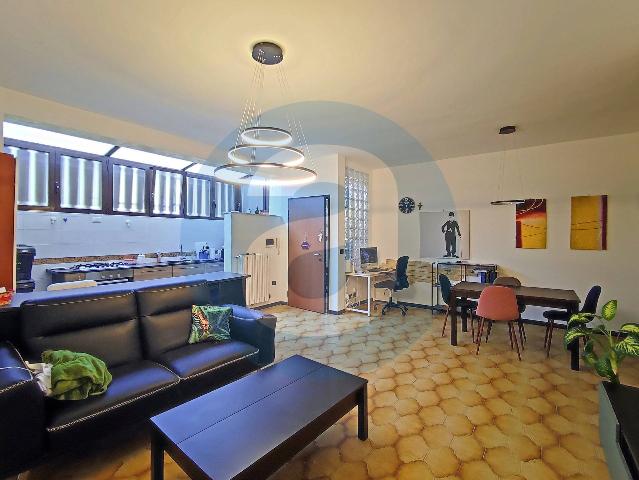 2-room flat in Via Giuseppe Fanelli 224, Bari - Photo 1