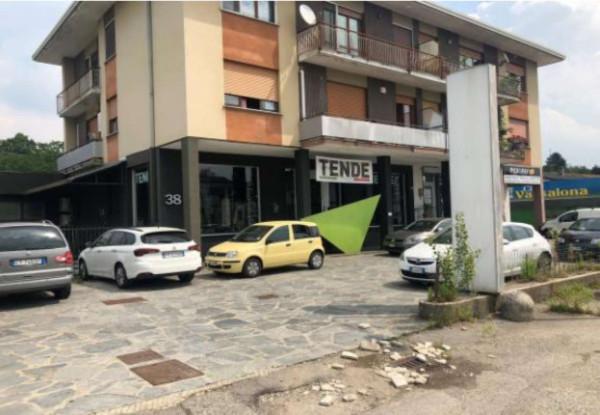 Negozio in Strada Statale del Sempione 38, Castelletto Sopra Ticino, {3} - Foto 1