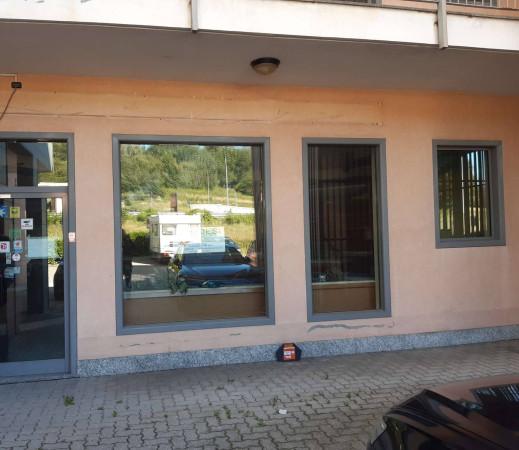 Negozio in Via I Maggio, Pombia, {3} - Foto 2