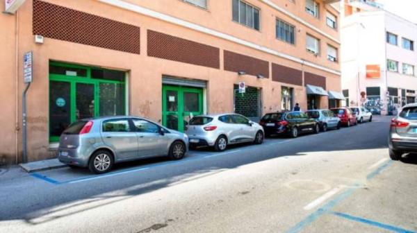 Negozio in Via Valle Miano 60125, Ancona, {3} - Foto 1