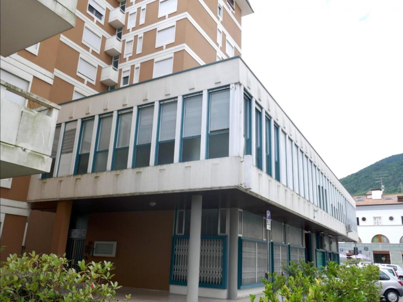 Ufficio in , Maniago, {3} - Foto 1