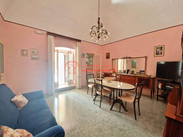 Vierzimmerwohnung in Via Ciardi, Trani - Foto 1