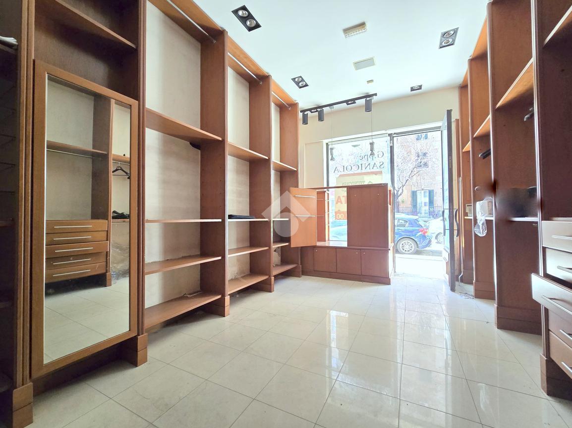 Negozio in Via Terrasanta 85, Palermo, {3} - Foto 2