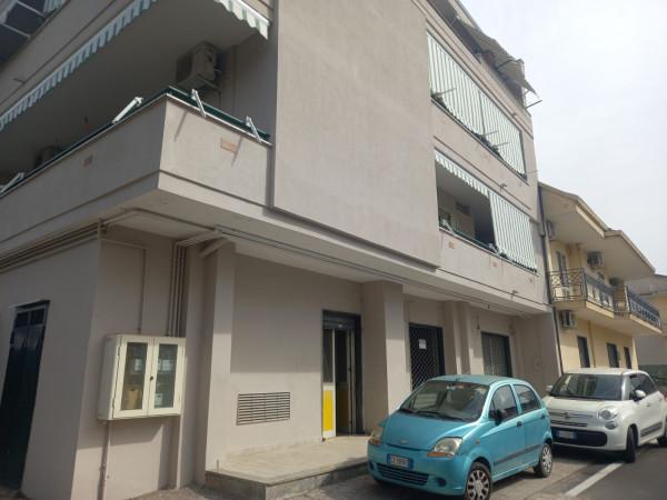 Negozio in , Curti, {3} - Foto 1
