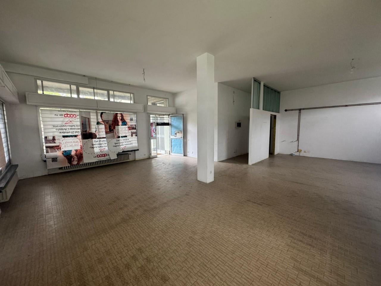 Negozio in Via Prampolini 20, Montecchio Emilia, {3} - Foto 1