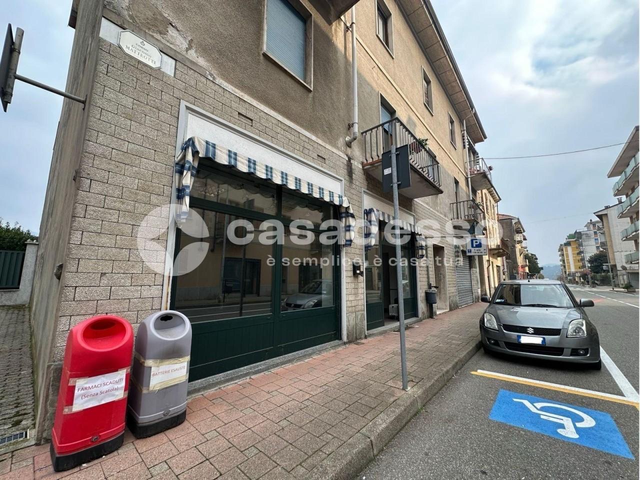 Palazzina commerciale in Corso Matteotti 325, Serravalle Sesia, {3} - Foto 2