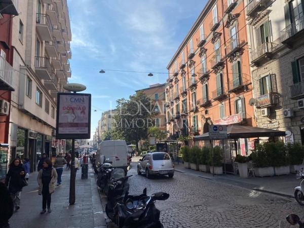 Abbigliamento in Via Toledo, Napoli, {3} - Foto 1