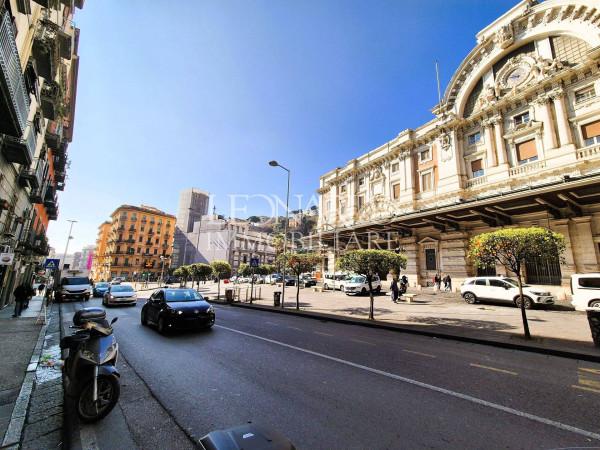 Negozio in Corso Vittorio Emanuele, Napoli, {3} - Foto 1