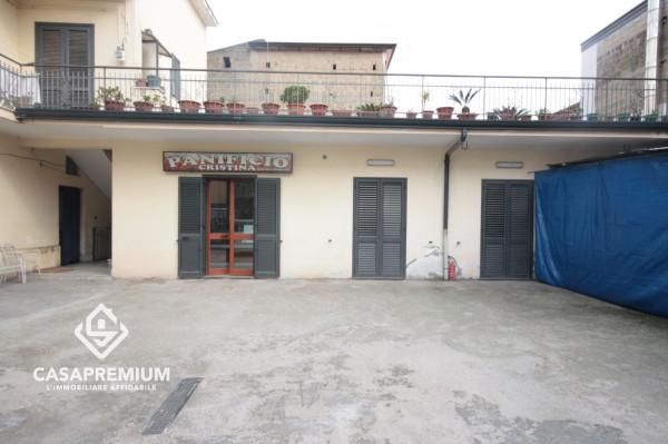 Negozio in Via Fratelli Rosselli S.N.C., Acerra, {3} - Foto 1