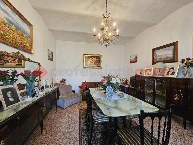 Detached house in Via San Giuliano 42, Arezzo - Photo 1