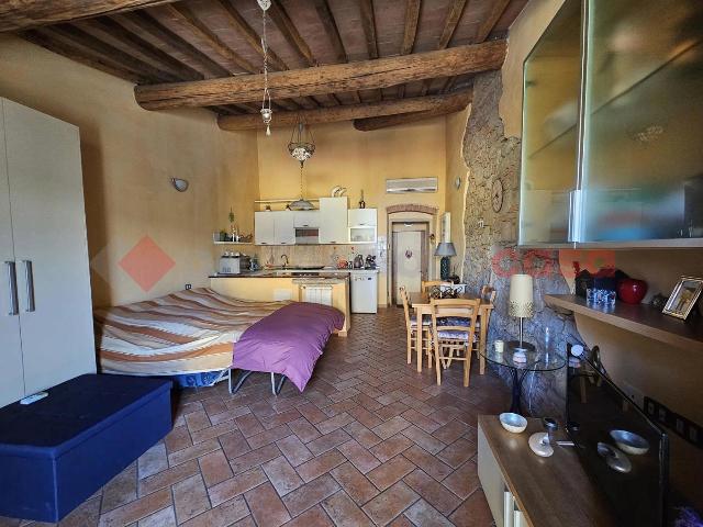 One-room flat in Via della Fiorandola  7, Arezzo - Photo 1