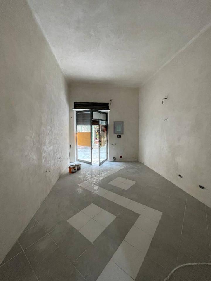 Negozio in , Sarzana, {3} - Foto 1