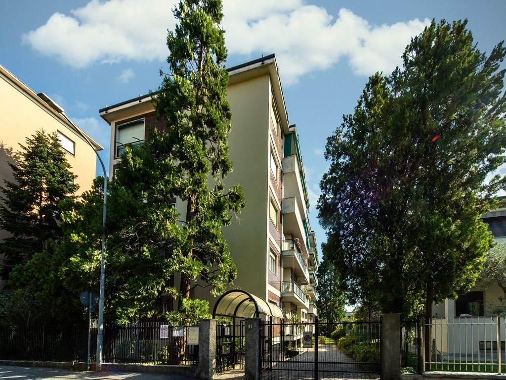 Ufficio in Via Segre, Monza, {3} - Foto 1