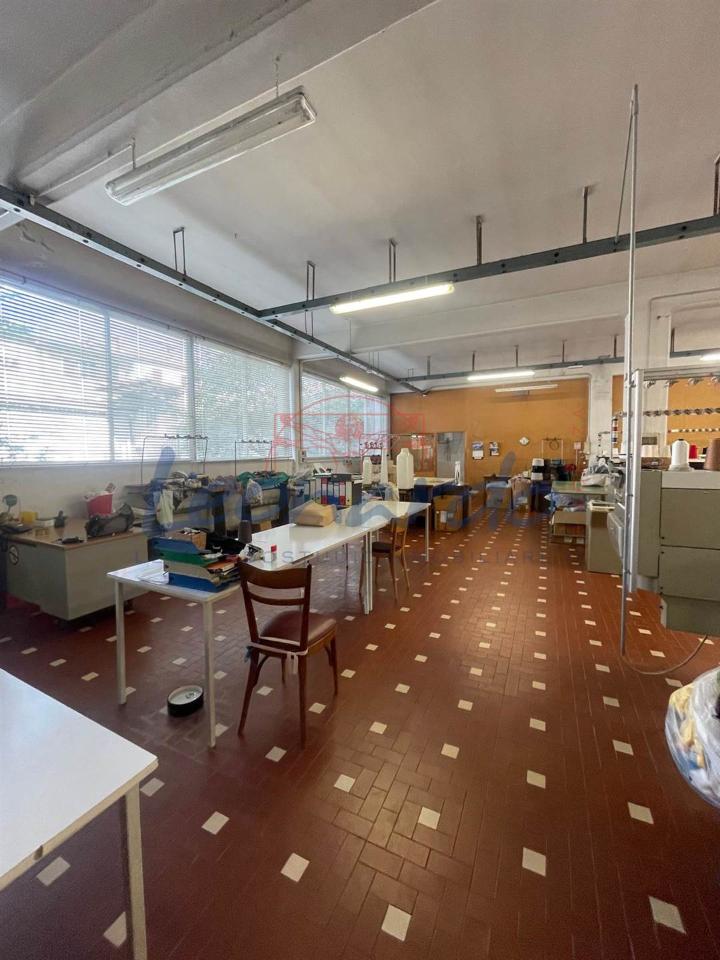 Laboratorio in , San Giorgio Piacentino, {3} - Foto 2