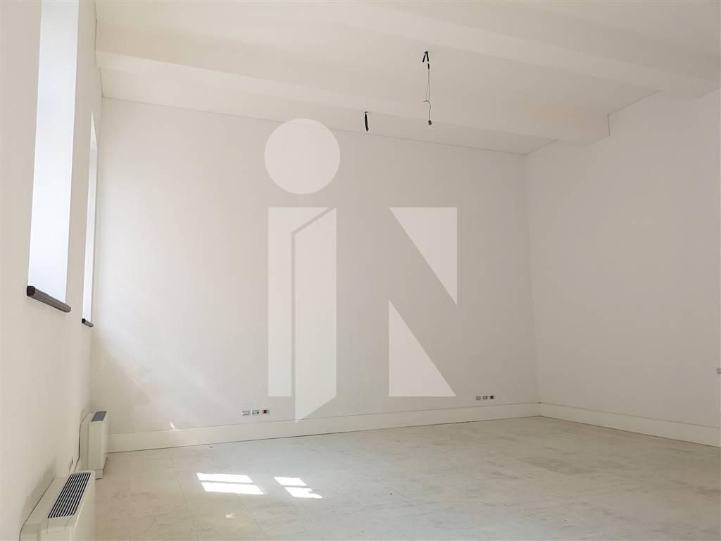 Ufficio in , Mantova, {3} - Foto 2