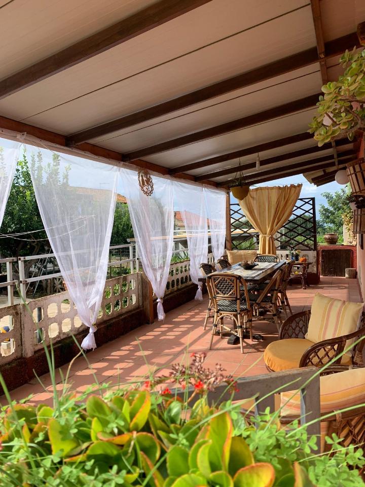 casa indipendente in vendita a Ragusa in zona Marina