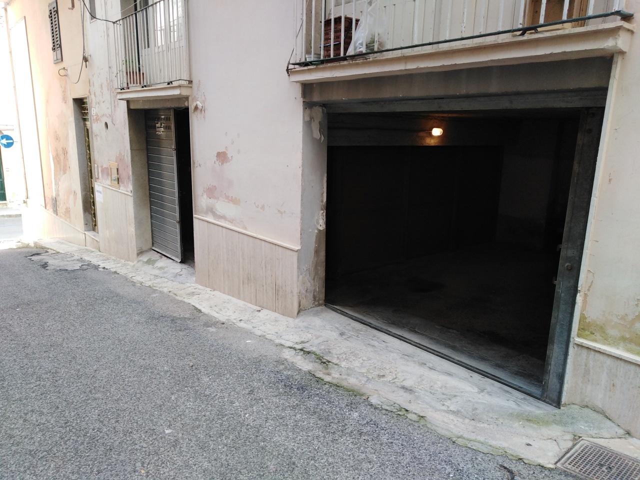 Parcheggio chiuso in vendita a Ragusa