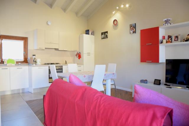 2-room flat in Via Carnovali 6, Bonate Sotto - Photo 1