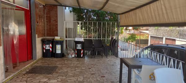 Negozio in Via Carlentini, Roma, {3} - Foto 1
