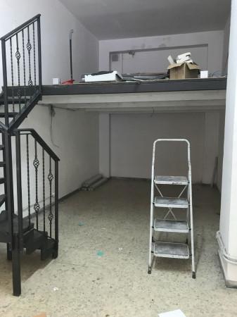 Negozio in Via del Fuoco Sacro, Roma, {3} - Foto 2